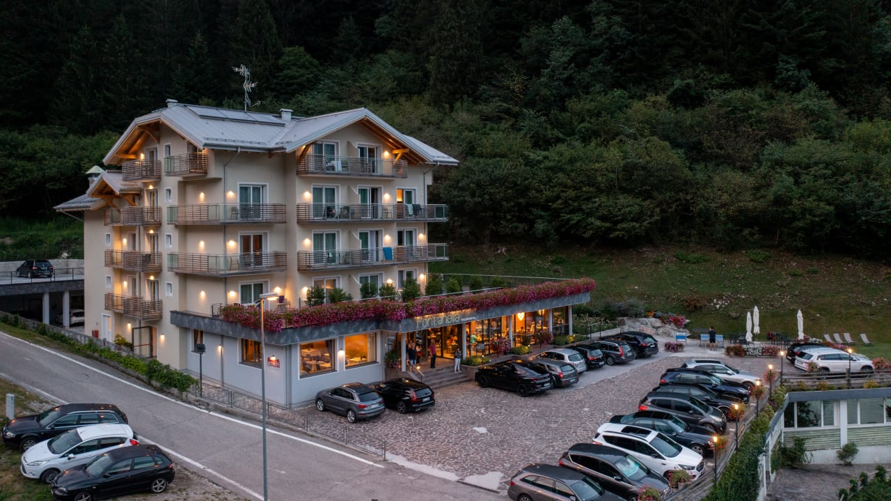Außenansicht Hotel Fontanella