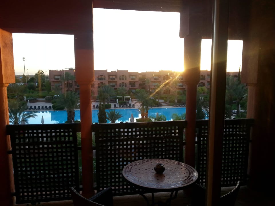 Balcony Kenzi Menara Palace