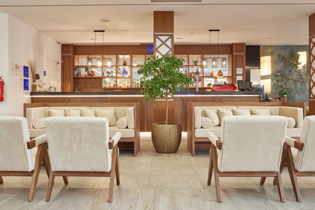 Lobby Azul Beach Resort Montenegro by Karisma