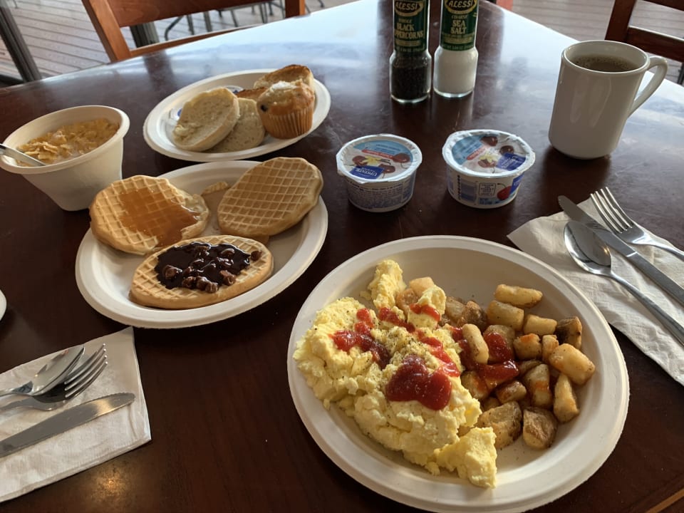 Gastro Hotel Ramada Inn of Naples