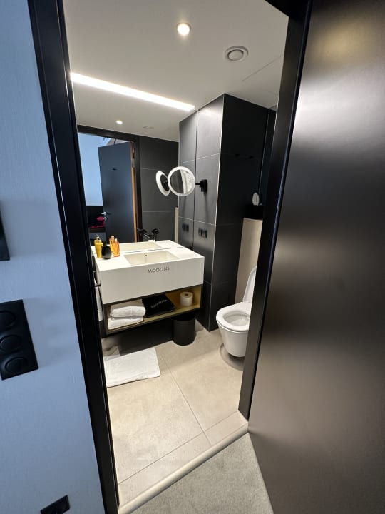 Zimmer MOOONS Vienna