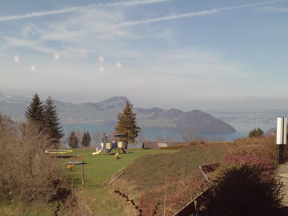 Seesicht von der Terrasse des Restaurants Seeblick Höhenhotel