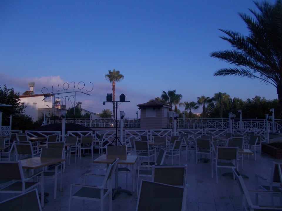 Terrasse am Pool Seaden Corolla Hotel