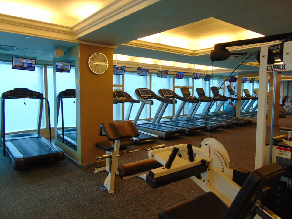 Sport & Freizeit Harbour Grand Kowloon