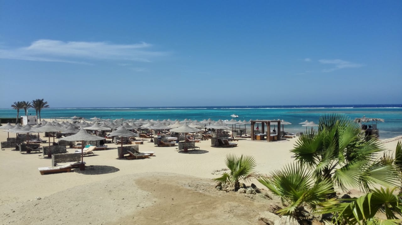 Hauptstrand mit Animation und keiner Ruhe! Gemma Resort