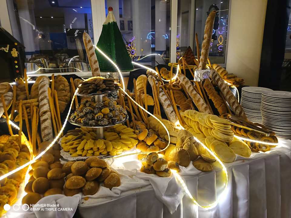 Gastro Wadi Lahmy Azur Resort
