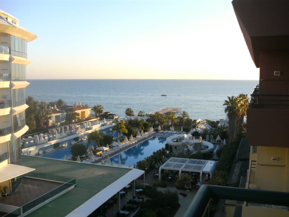 Blick vom Balkon-seitl. Meerblick Hotel Meryan