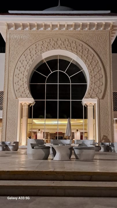 Lobby Old Palace Resort