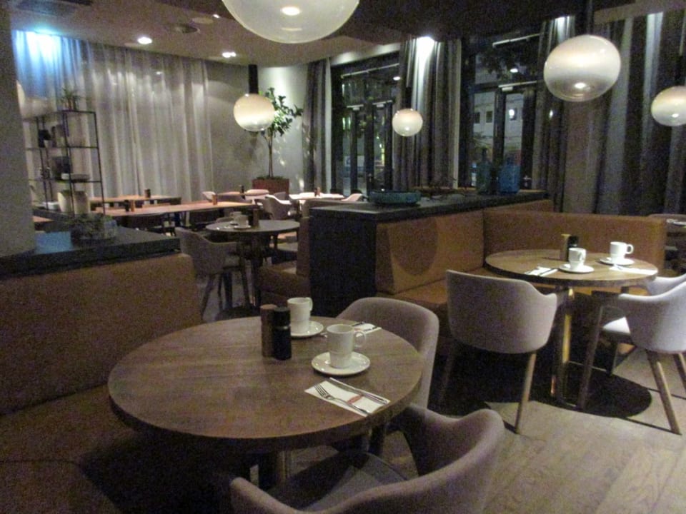 Restaurant Adina Apartment Hotel Frankfurt Westend