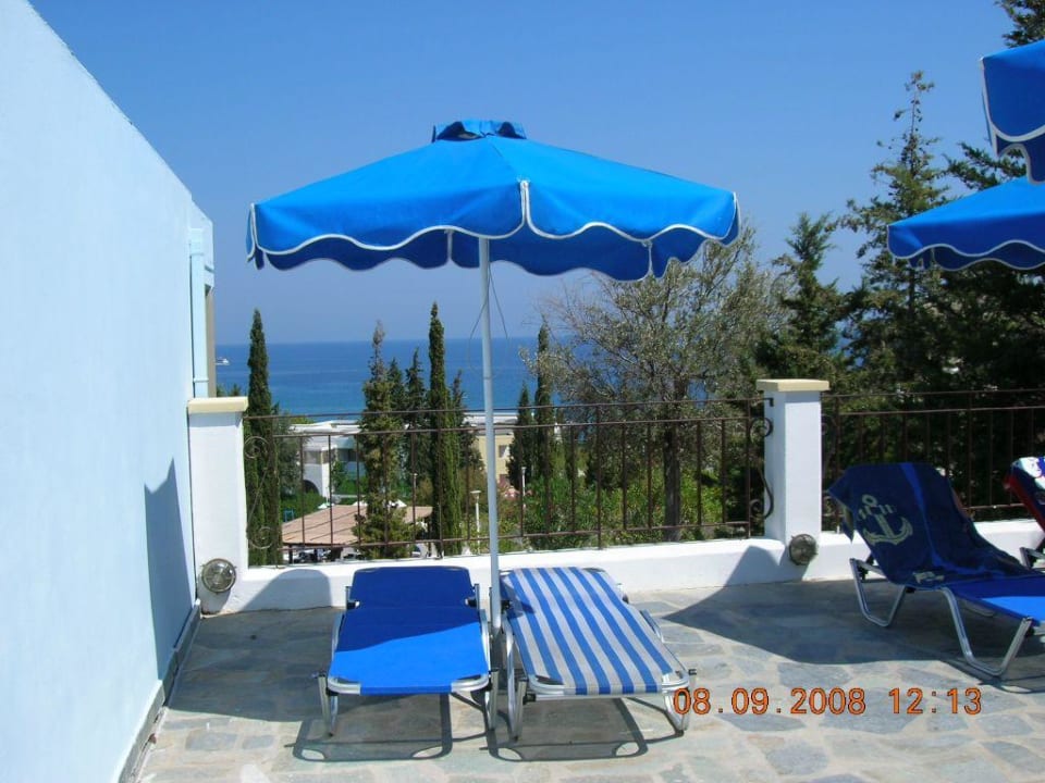 Aussicht am oberen Pool alltoura Club Hotel Porto Angeli Beach Resort