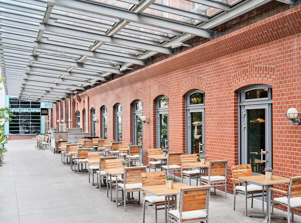 Außenansicht ABION Spreebogen Waterside Hotel Berlin