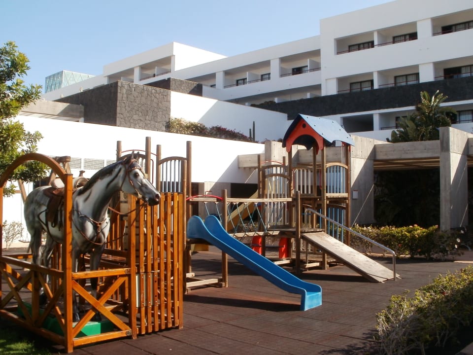 Plac zabaw Hotel Costa Calero