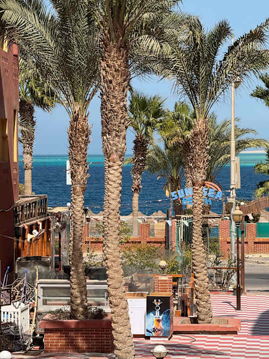 Außenansicht Hotel Sun & Sea