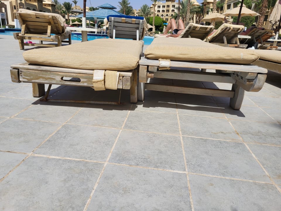 Pool Serenity Alpha Beach