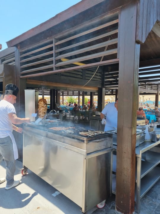 Gastro Sunis Evren Beach Resort Hotel & Spa