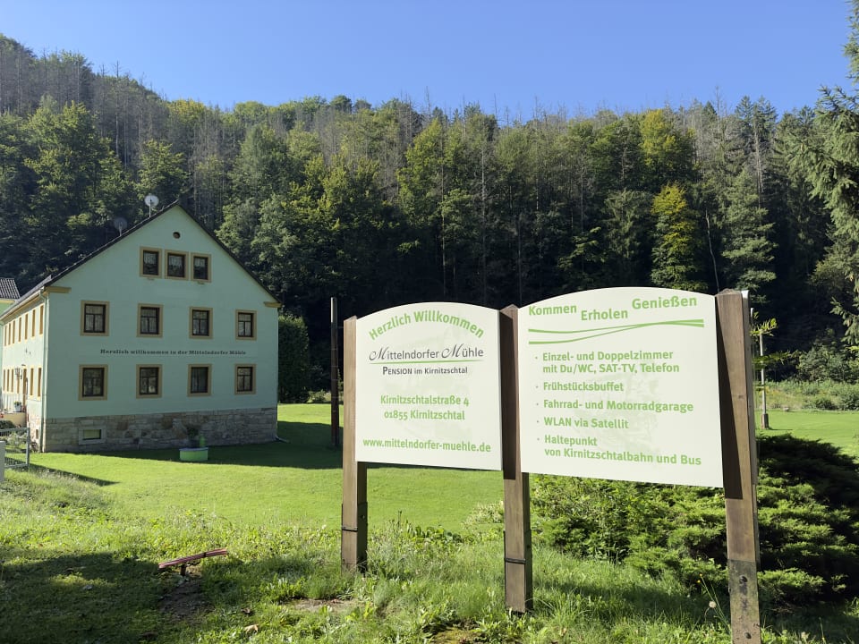 Außenansicht Pension Mittelndorfer Mühle