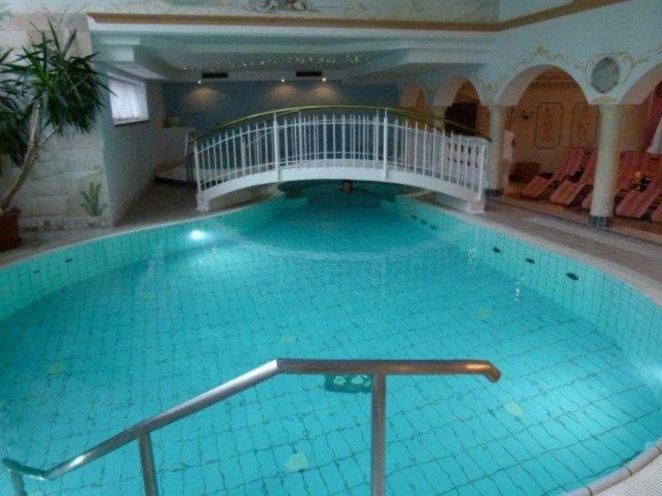 Swimmingpool Wellnessresort Vier Jahreszeiten
