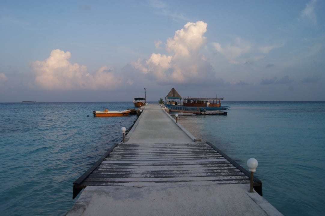 Der Bootssteg Summer Island Maldives