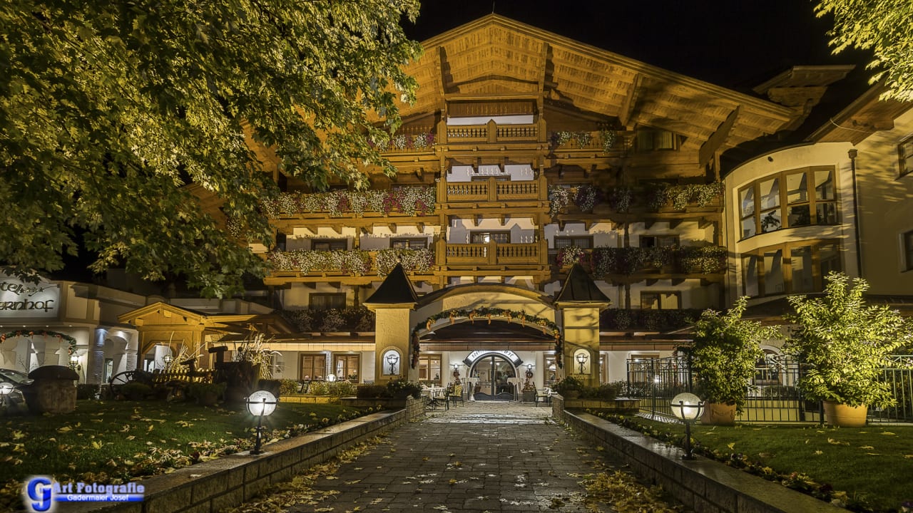 Außenansicht Hotel Tauernhof