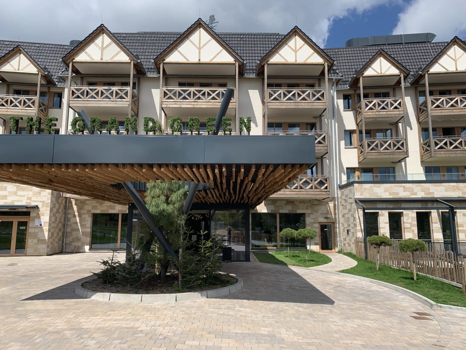 Außenansicht The Grand Green - Familux Resort