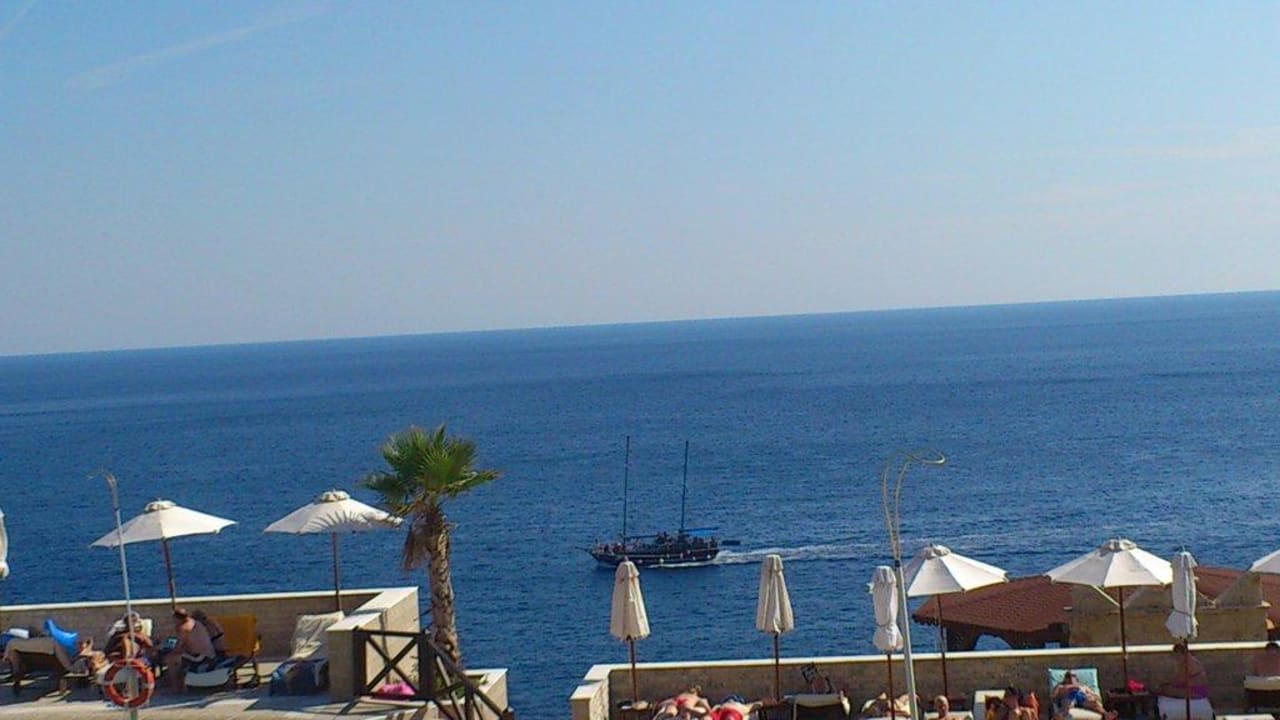 Blick aufs Meer Hotel Kalithea Horizon Royal