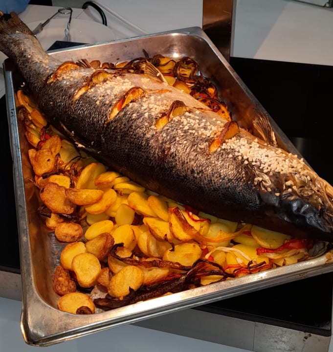 Gastro Hotel THB Tropical Island