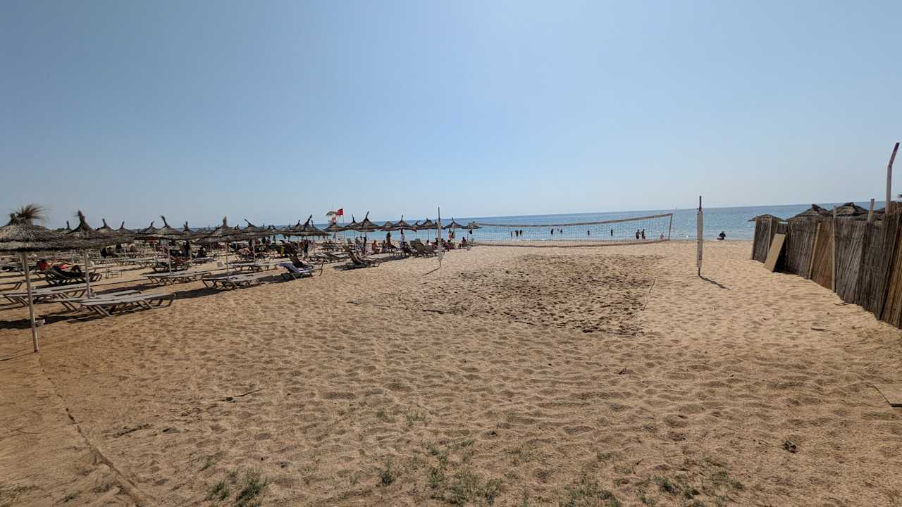 Strand Nozha Beach Resort & Spa