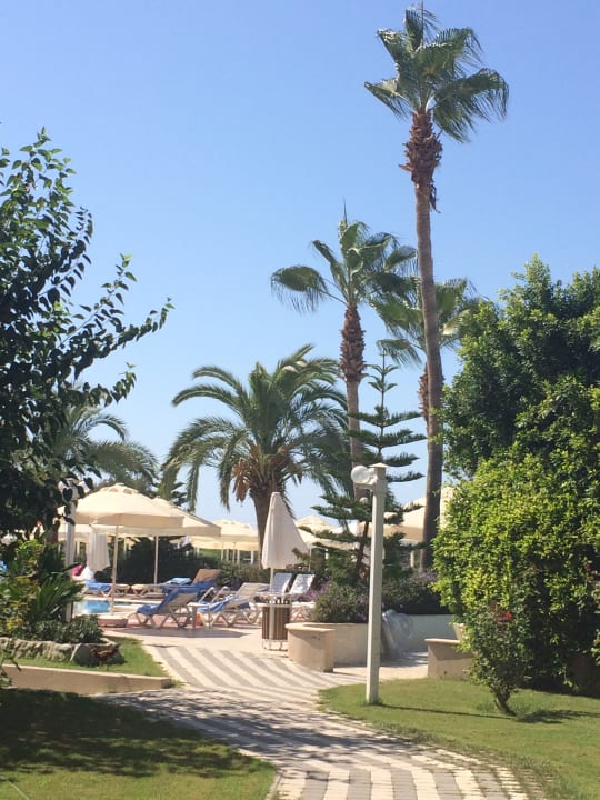 Gartenanlage Seaden Corolla Hotel