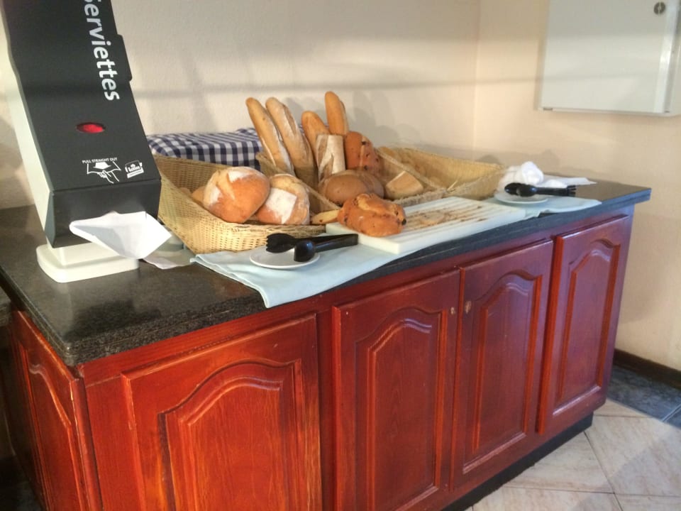 Jeden tag frisches Brot BLUESEA Lagos de Cesar