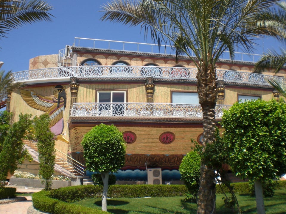 "Hotel Disko" Le Jardin Aqua Park Resort