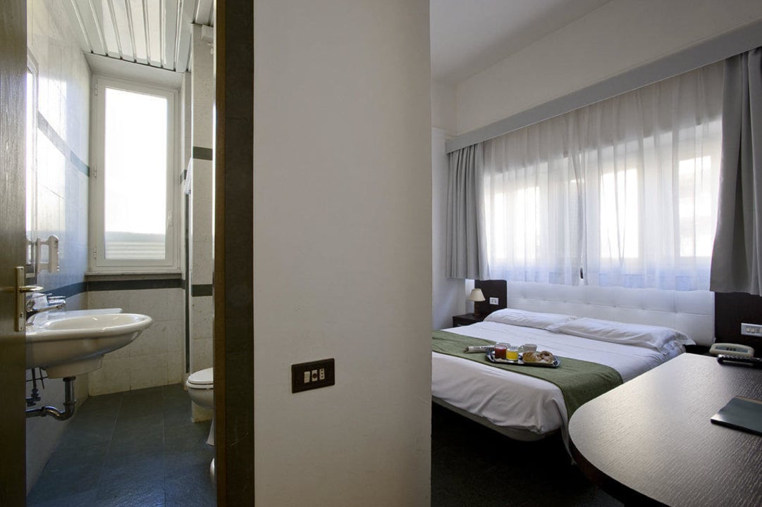 LaRiva, Hotel Ostia, Rivabella Hotel La Riva