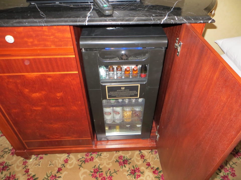 Minibar The Waldorf Astoria New York