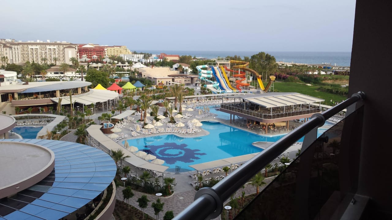 Vom Hotelzimmer 5. OG Sunmelia Beach Resort