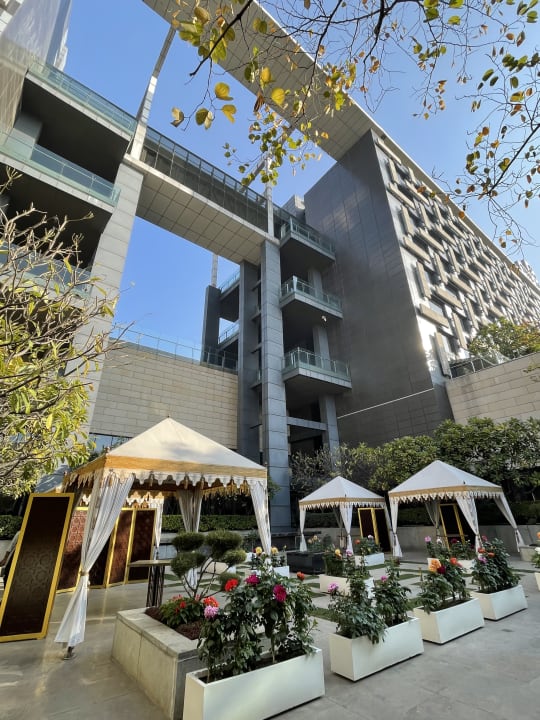 Gartenanlage The Leela Ambience Convention Hotel Delhi