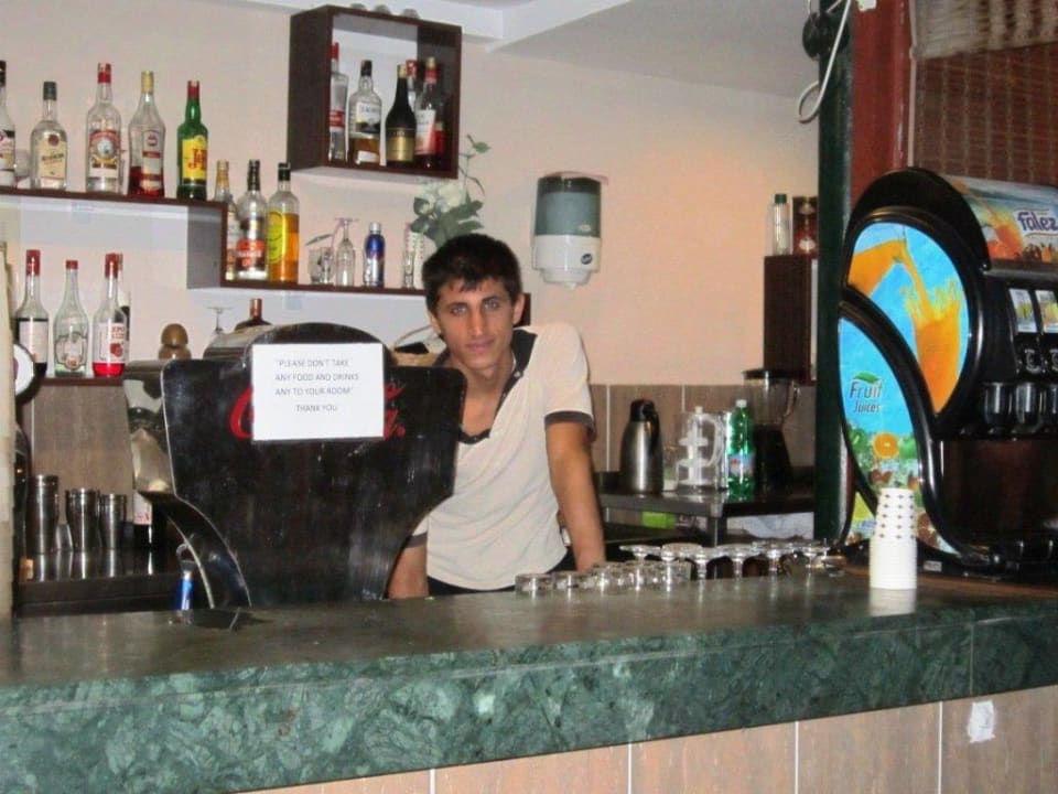 Neue Außenanlage/Bar Side Bay Hotel