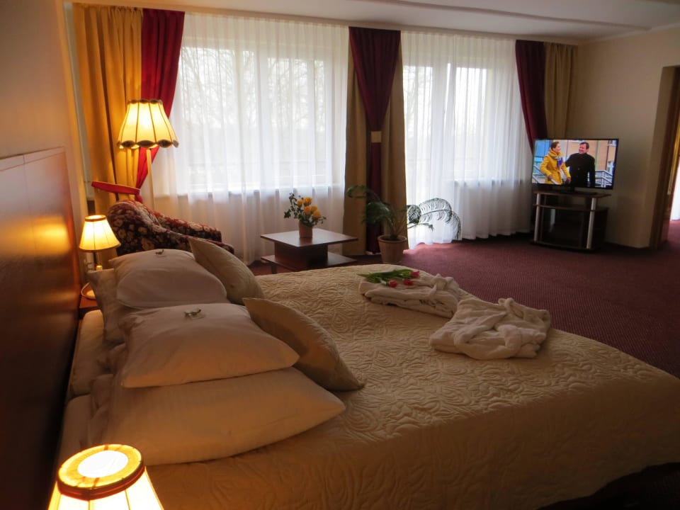 Apartament Hotel Gromada Busko Zdrój