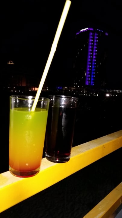Cocktails am Abend Nessebar Beach Hotel