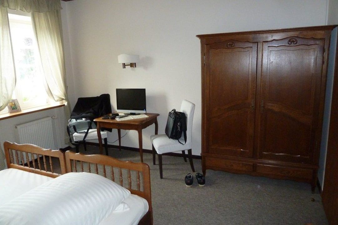 Blick vom Bad aus in's Zimmer Hotel Pirsch-Mühle