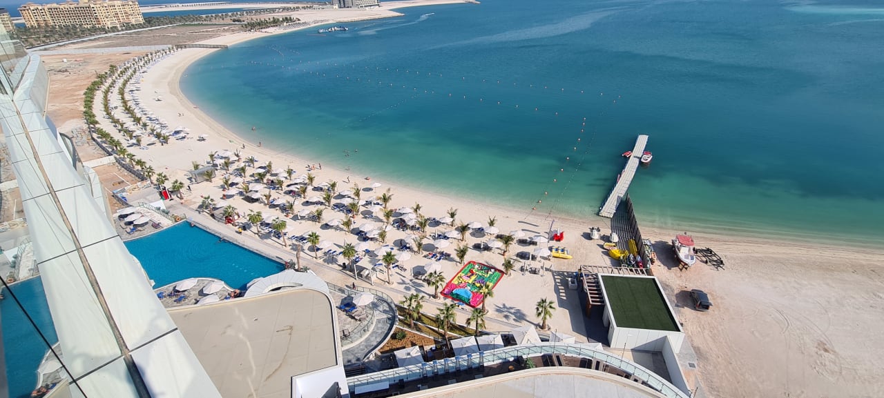 Strand Hampton by Hilton Marjan Island