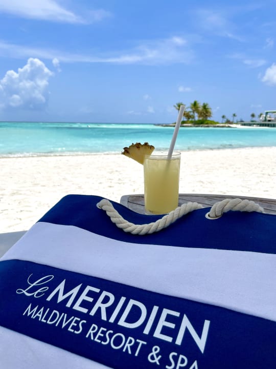 Strand Le Meridien Maldives Resort & Spa