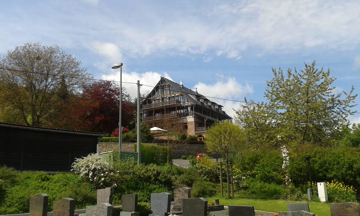 Vom kleinen Friedhof aus gemacht Marienhöh