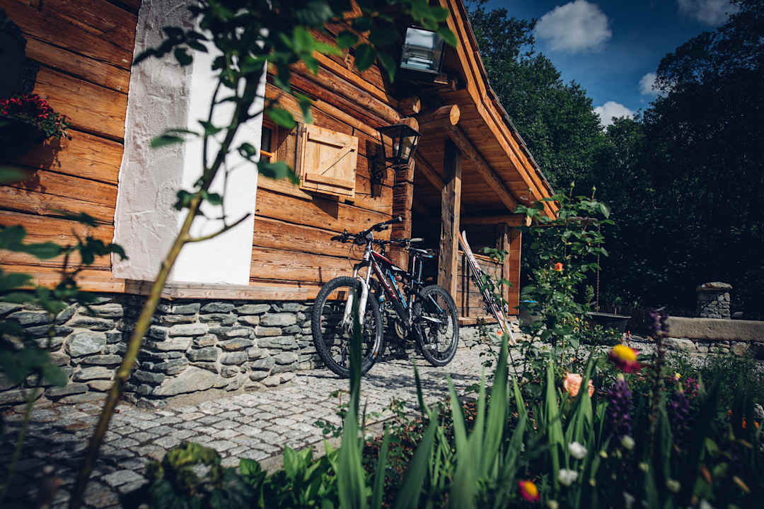 Außenansicht Romantikhütte Eggerfeld