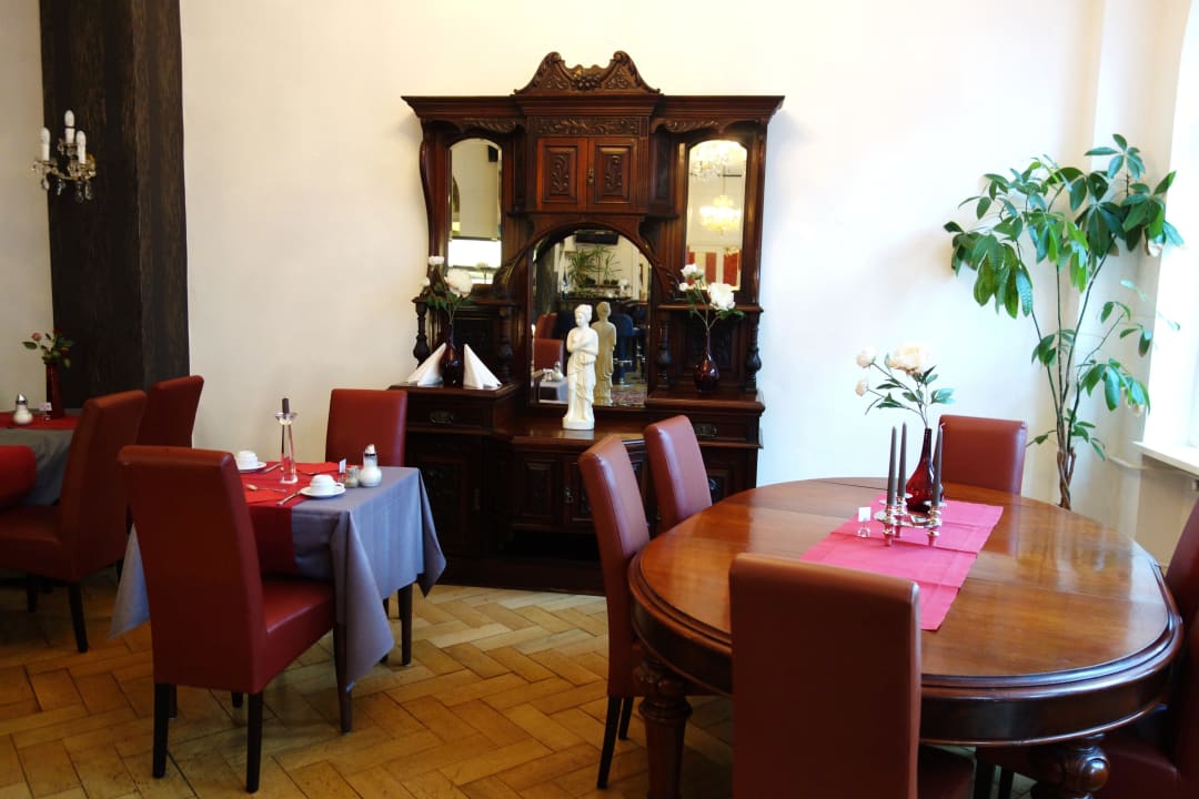 Speiseraum Kurhotel Quellenhof