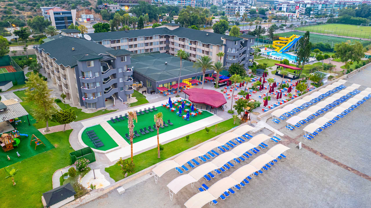 Außenansicht Senza Sunset Beach Hotel