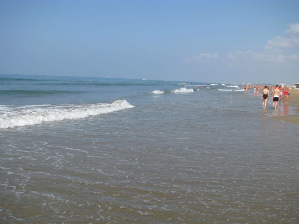 Sandstrand Melas Resort Hotel