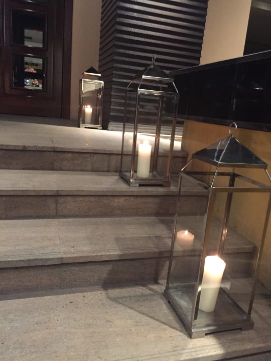 Hoteleingang Anantara The Palm Dubai Resort