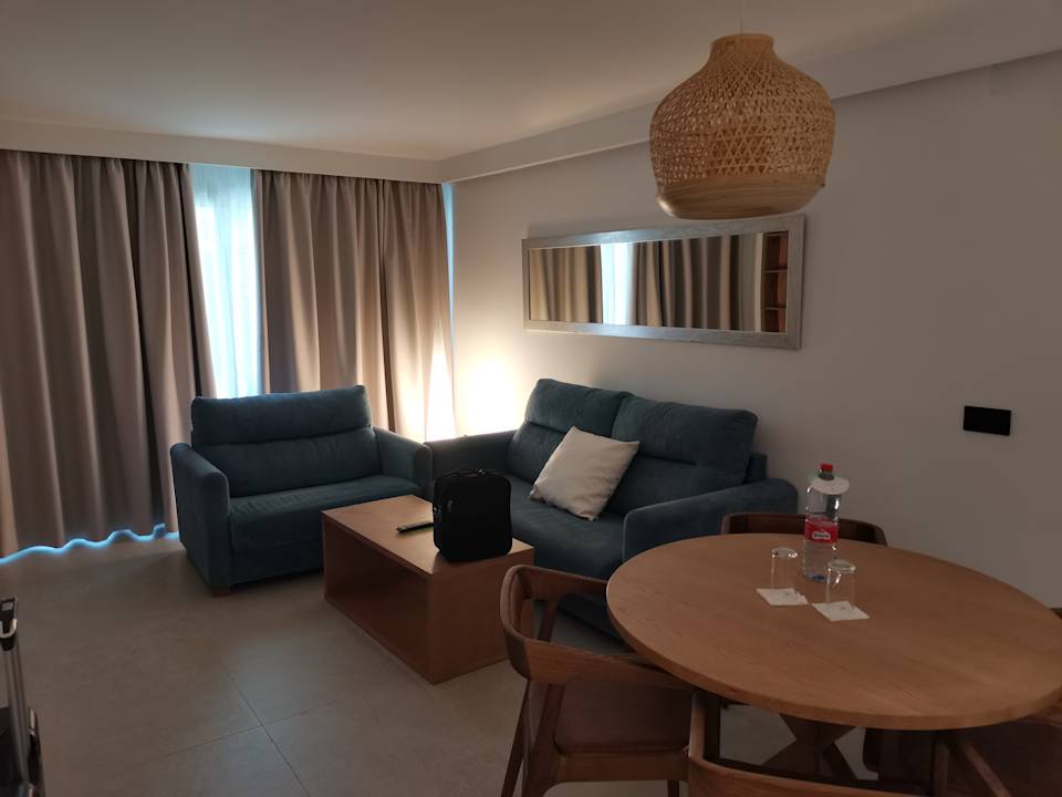 Zimmer Playa Esperanza Resort
