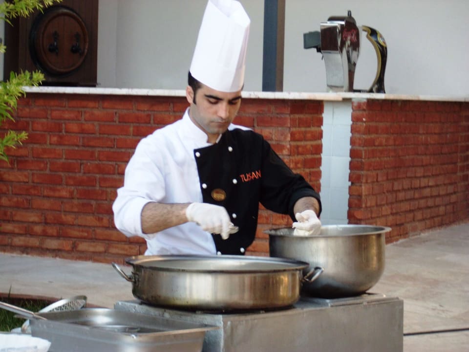 Hier werden Süßigkeiten frisch abgebacken Tusan Beach Resort