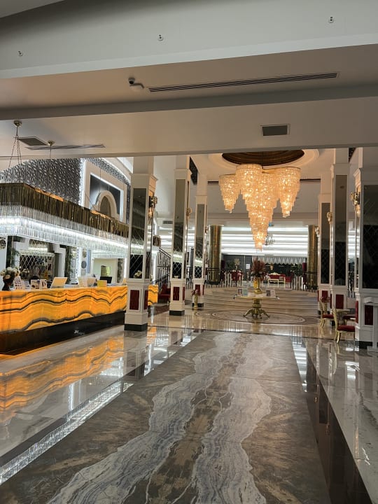 Lobby Dream World Palace Hotel