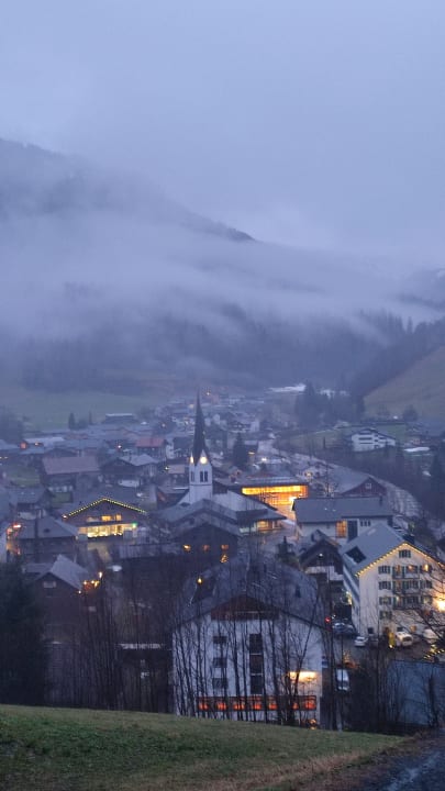 Ausblick Gästehaus Apartments Haus Lutz
